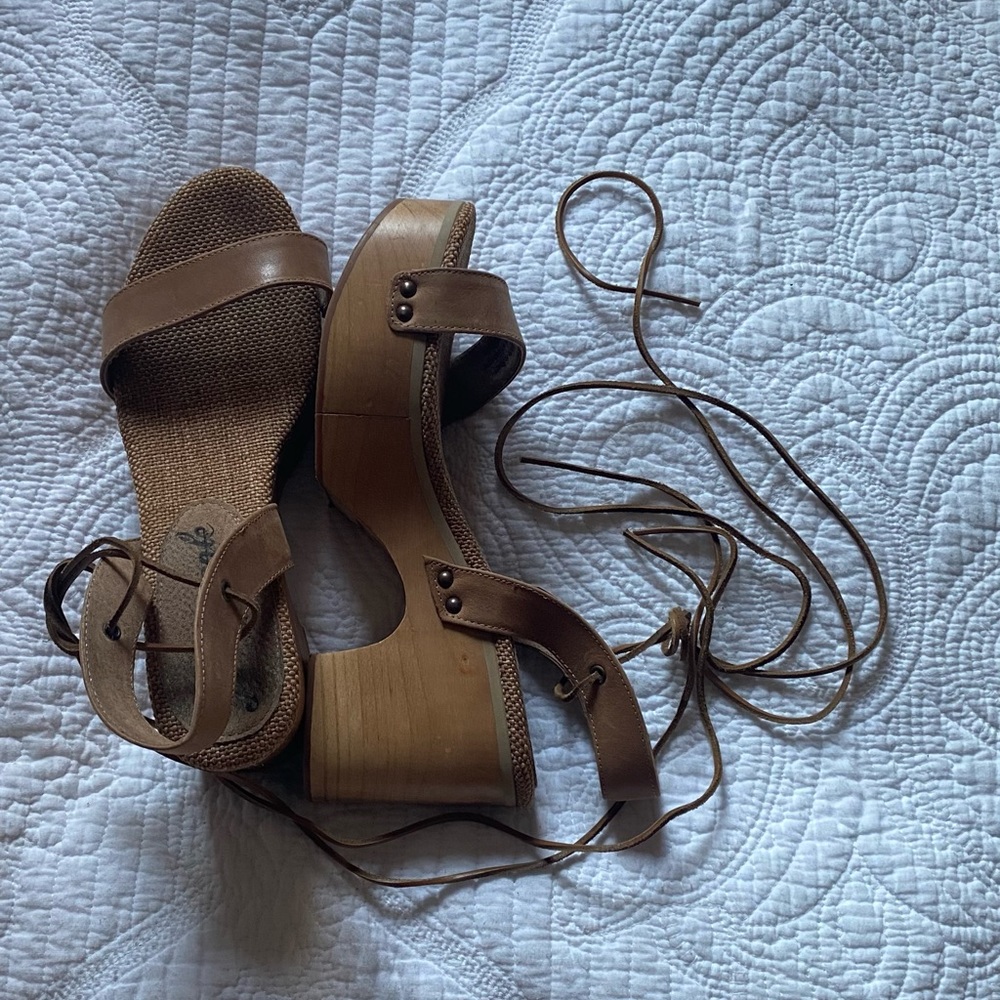 Free People Platform Galdiatoe Sandals